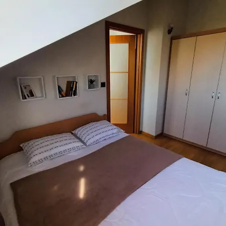 Apartamento Kirka Split